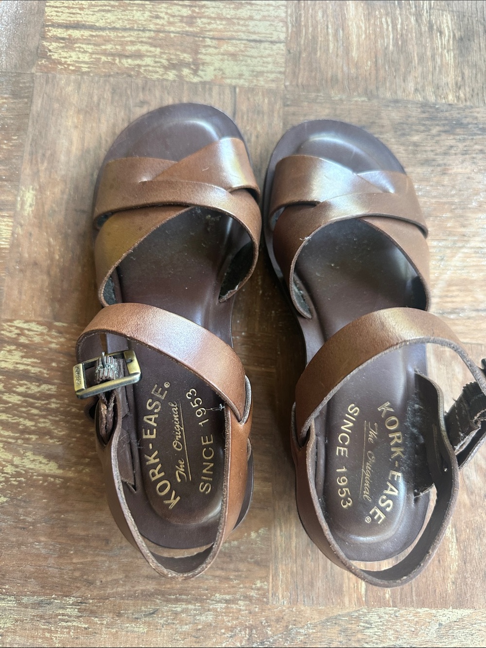 Kork-Ease Bronze Brown Leather Cross-Strap Sandals Approximate Size 4.5 - 5